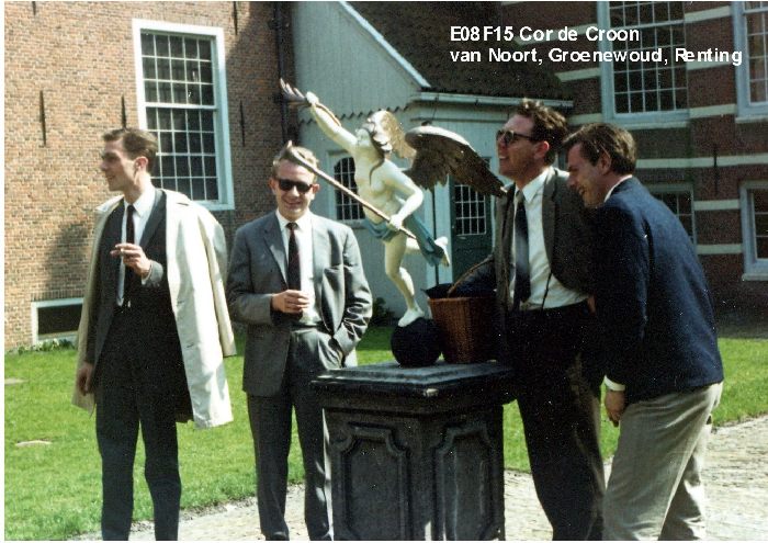 E08F15.jpg