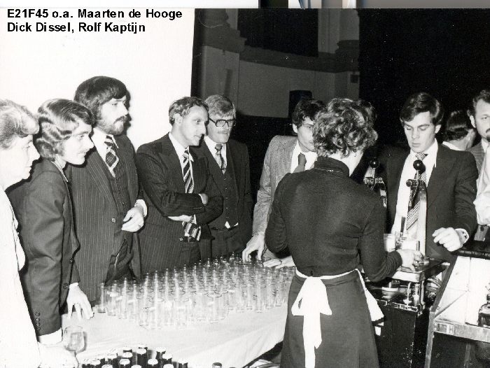 E21F45.jpg